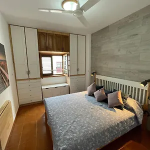  Apartamento Vacaciones Centro, Playa 20 Metros, In Center Holidays At 20 Meters España